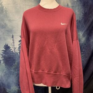 Women's Oversized Cropped Nike Sweatshirt Size Medium
